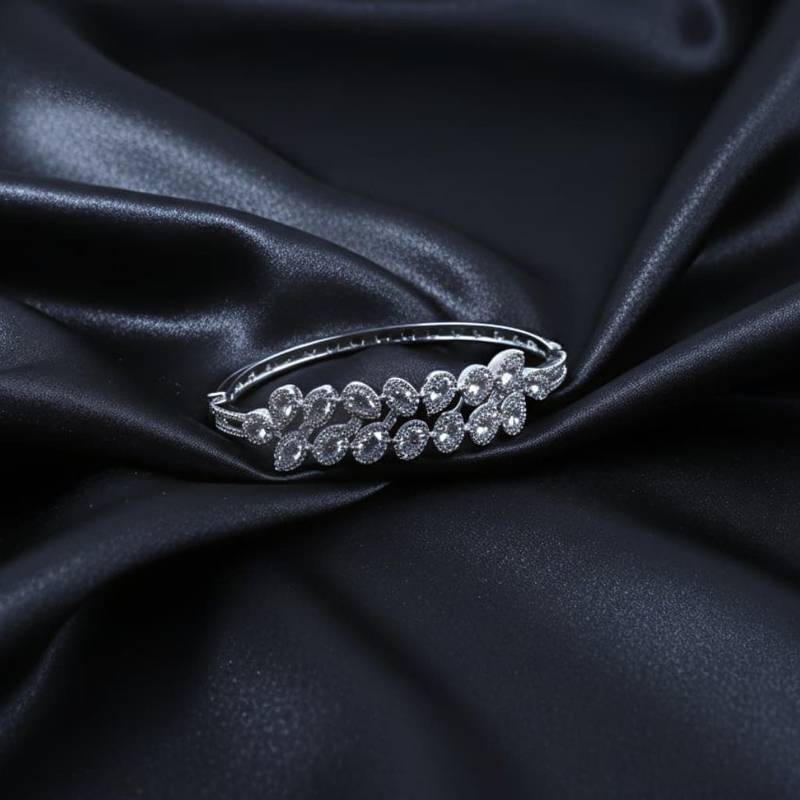 American Diamond Leaf Motif Openable Kada
