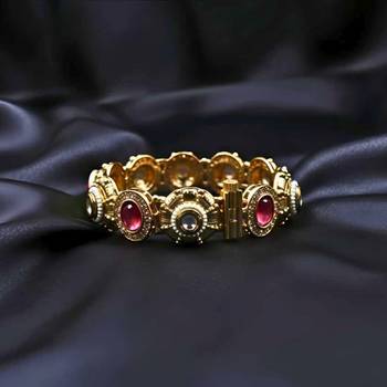 Traditional Rajwadi Screw Openable Kada Bangles, Set of 2 2