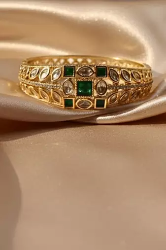 Kundan with Cubic Zircon Studded Green Stone Openable Kada