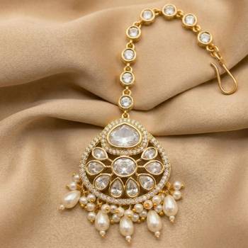 Moissanite Polki Pearl Chand Maang Tikka 1