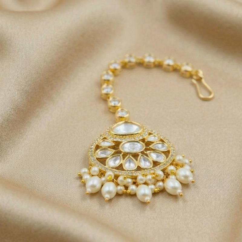 Moissanite Polki Pearl Chand Maang Tikka