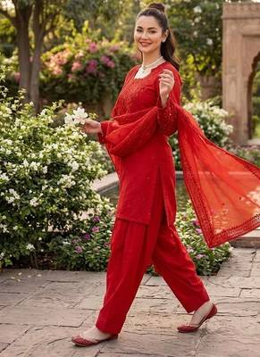 Red crepe embroidered palazzo set 2