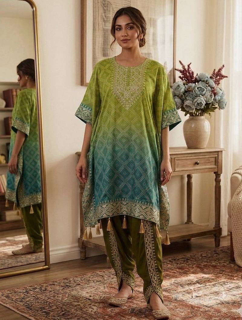 Green silk blend embroidered kaftan set