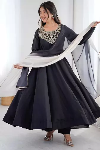 Black crepe embroidered anarkali set