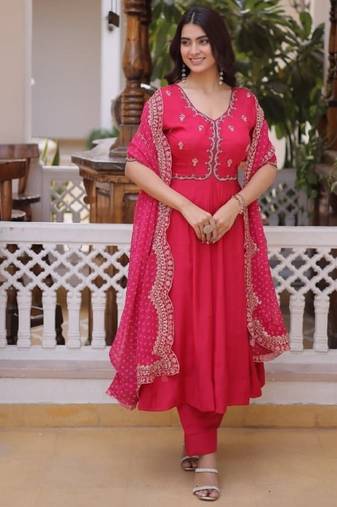 Rani pink chanderi silk anarkali readymade suit with thread embroidery work