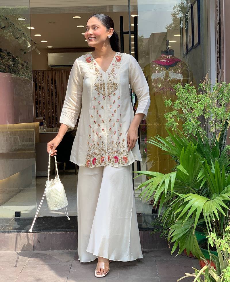 Women's Gorgeous Embroidery Work Silk Fabric Straight Kurta Palazzo Set