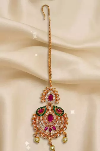Multicolor maangtikka