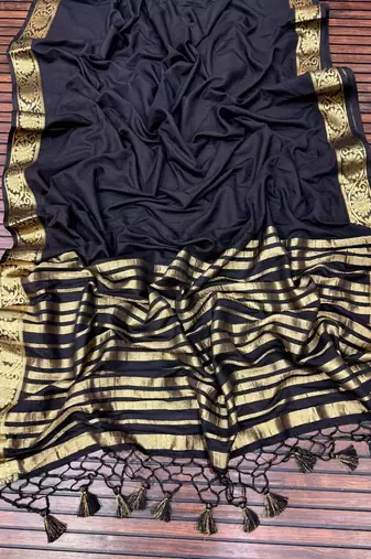 black jaqurad border and zari chit pallu khaddi crep georgette sareewith tassels 