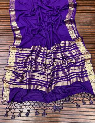 purple jaqurad border and zari chit pallu with tassels khaddi crep georgette saree 4