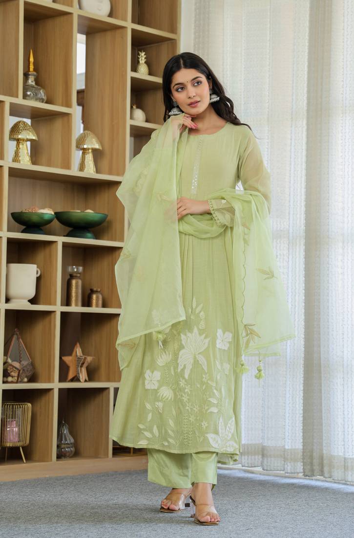 Women's Gorgeous Thread Work Chanderi Silk Fabric Flared Anarkali Pant and Dupatta Set