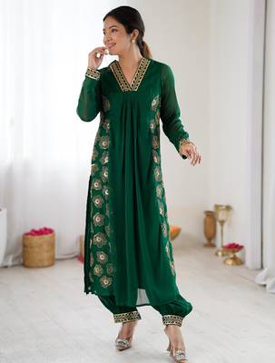 Elegant dark green georgette kurta set with floral embroidery and stylish balloon pants 5