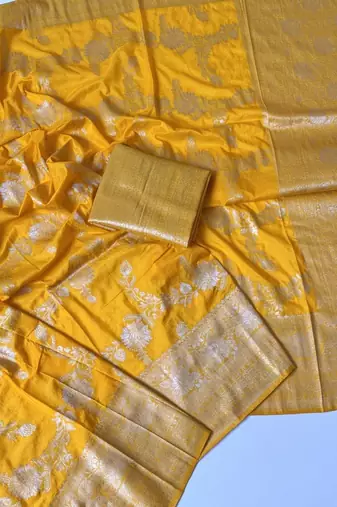 yellow tassels on pallu a with border khaddi crep georgette saree