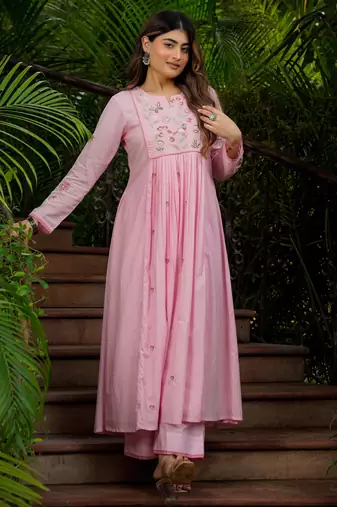 Women's Gorgeous Thread Work Chanderi Silk Fabric Flared Kurta Pant and Dupatta Set