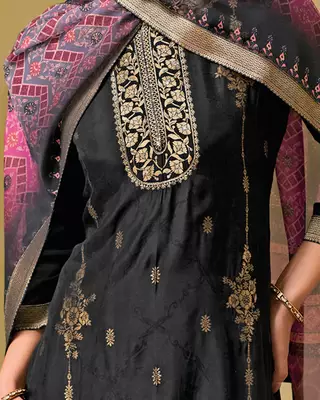 Floral embroidered silk blend round neck kurta trouser & dupatta set 4