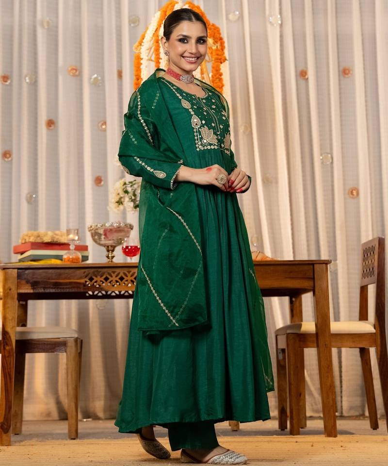 Women's Gorgeous Embroidery Work Chanderi Sik Fabric Flared Kurta Pant and Dupatta Set