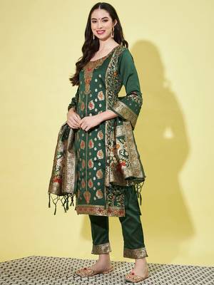 Floral printed silk blend round neck kurta trouser & dupatta set 2