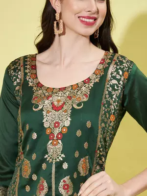 Floral printed silk blend round neck kurta trouser & dupatta set 4
