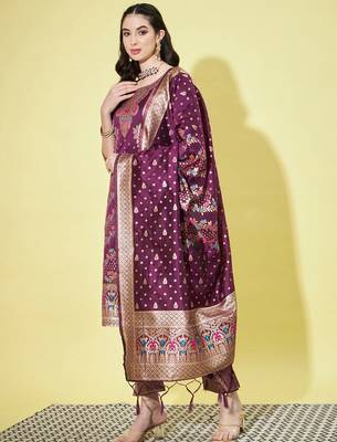 Floral printed silk blend round neck kurta trouser & dupatta set 4