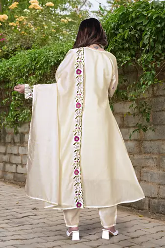 Women's Gorgeous Thread Work Chanderi Sik Fabric Flared Anarkali Pant and Dupatta Set