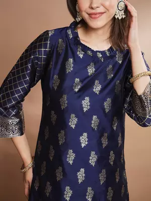 Floral printed cotton silk round neck kurta trouser & dupatta set 3