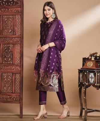 Floral printed cotton silk round neck kurta trouser & dupatta set 4
