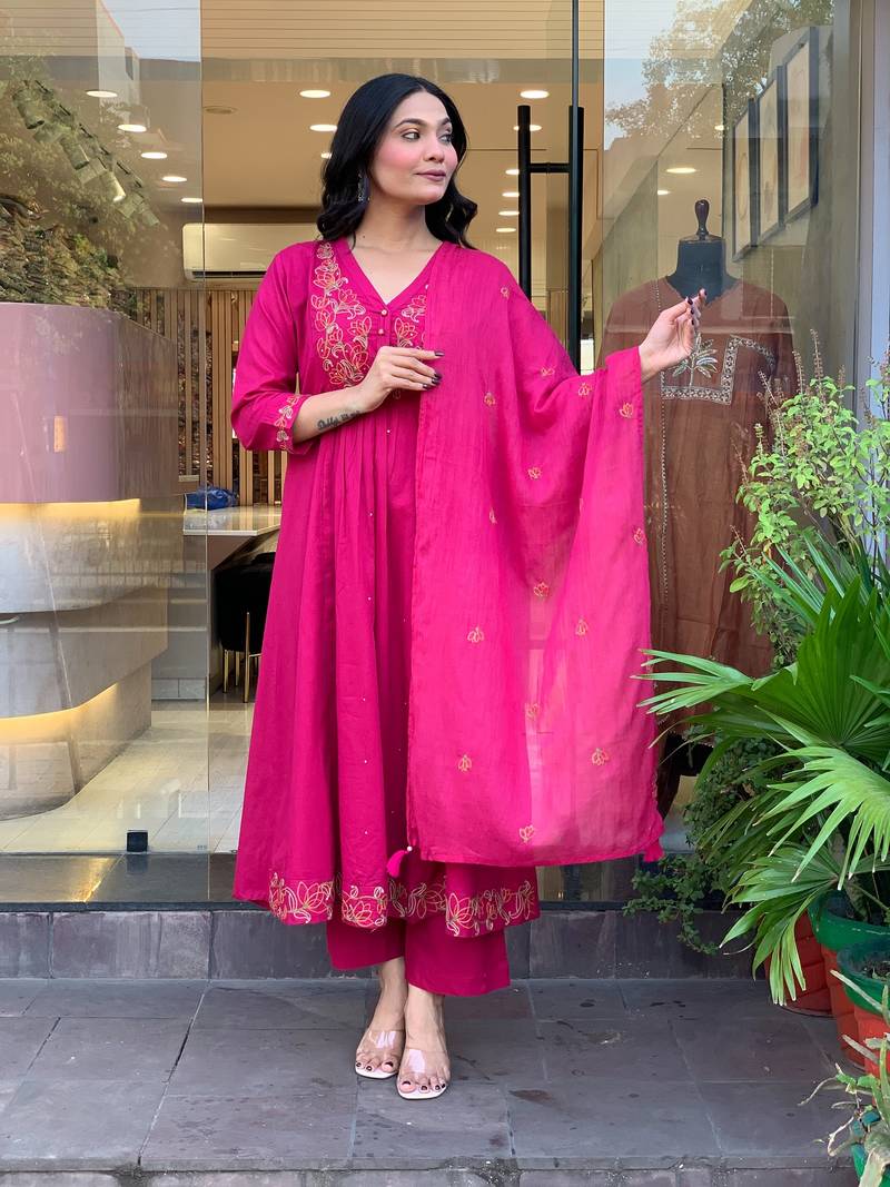 Women's Gorgeous Embroidery Work Chanderi Sik Fabric Flared Kurta Pant and Dupatta Set