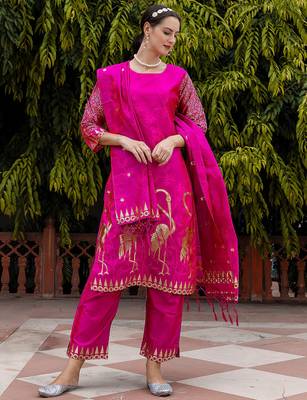 Floral printed cotton silk round neck kurta trouser & dupatta set 2