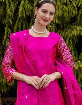 Floral printed cotton silk round neck kurta trouser & dupatta set 3