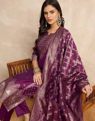 Floral printed silk blend round neck kurta trouser & dupatta set 3