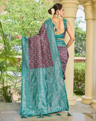 banarasi silk maroon & blue saree with elegant floral buti design jacquard border ethnic saree 3