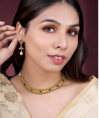 Green necklace drop earrings set ethnic fashion jewellery for women 1