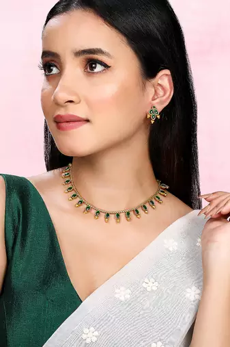 Green necklace stud earrings jewellery set for women