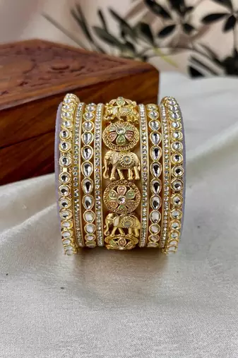 Traditional kundan rajwada bridal bangles