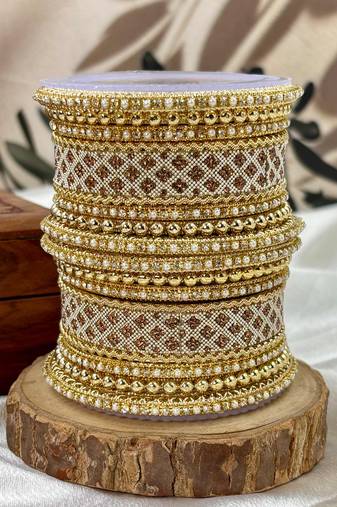 Traditional golden bangles set