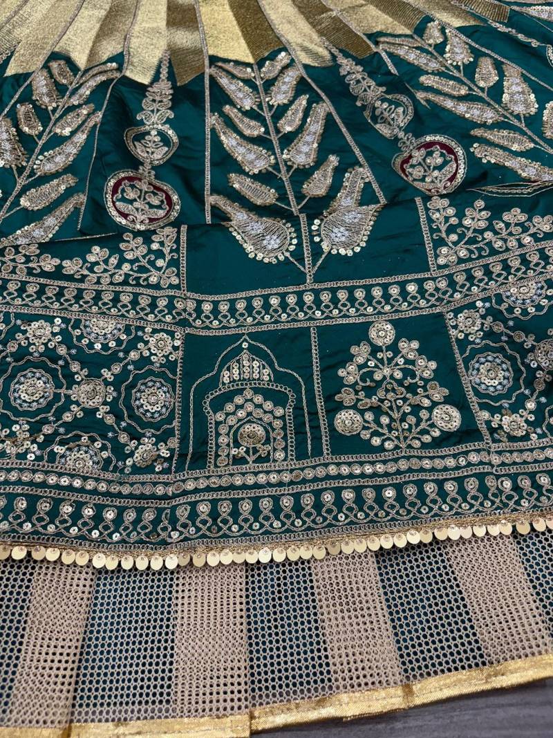 Green Mulmul silk festive lehenga with velvet blouse and organza dupatta For Women's