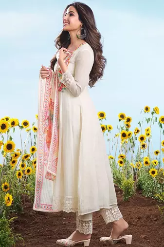 Off white cotton chex heavy thread embroidery work with printed dupatta kurta pant set