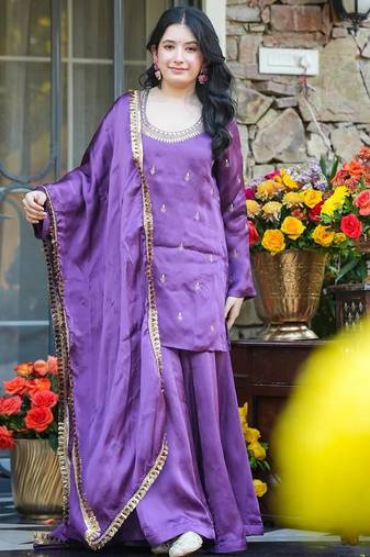 Lavender silk crepe heavy thread embroidery work kurta palazzo set