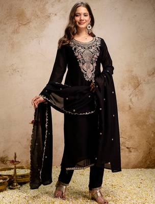 Black vichitra heavy thread embroidery work kurta pant set 3