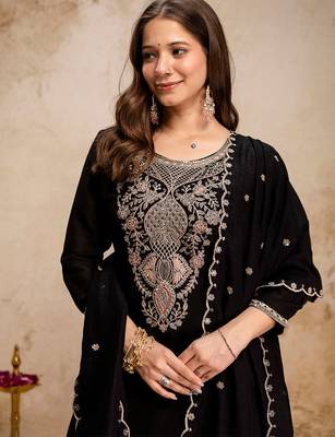 Black vichitra heavy thread embroidery work kurta pant set 5