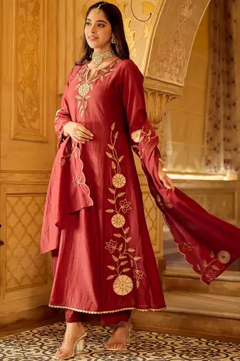 Maroon chanderi silk heavy thread embroidery work kurta pant set