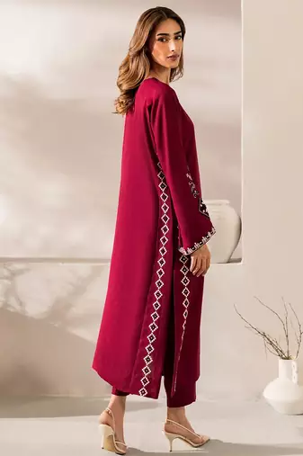 Red chanderi silk heavy thread embroidery work kurta pant set