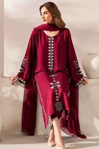 Red chanderi silk heavy thread embroidery work kurta pant set