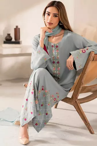 Sky blue chanderi silk heavy thread embroidery work kurta pant set