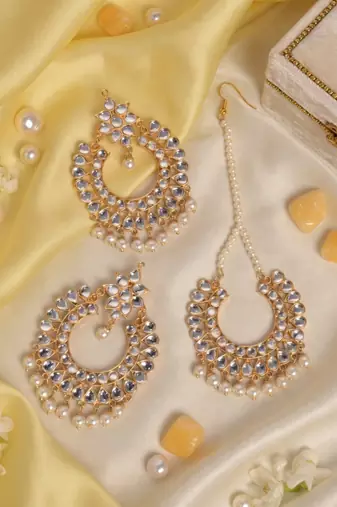 Pearl drop kundan earring tikka set
