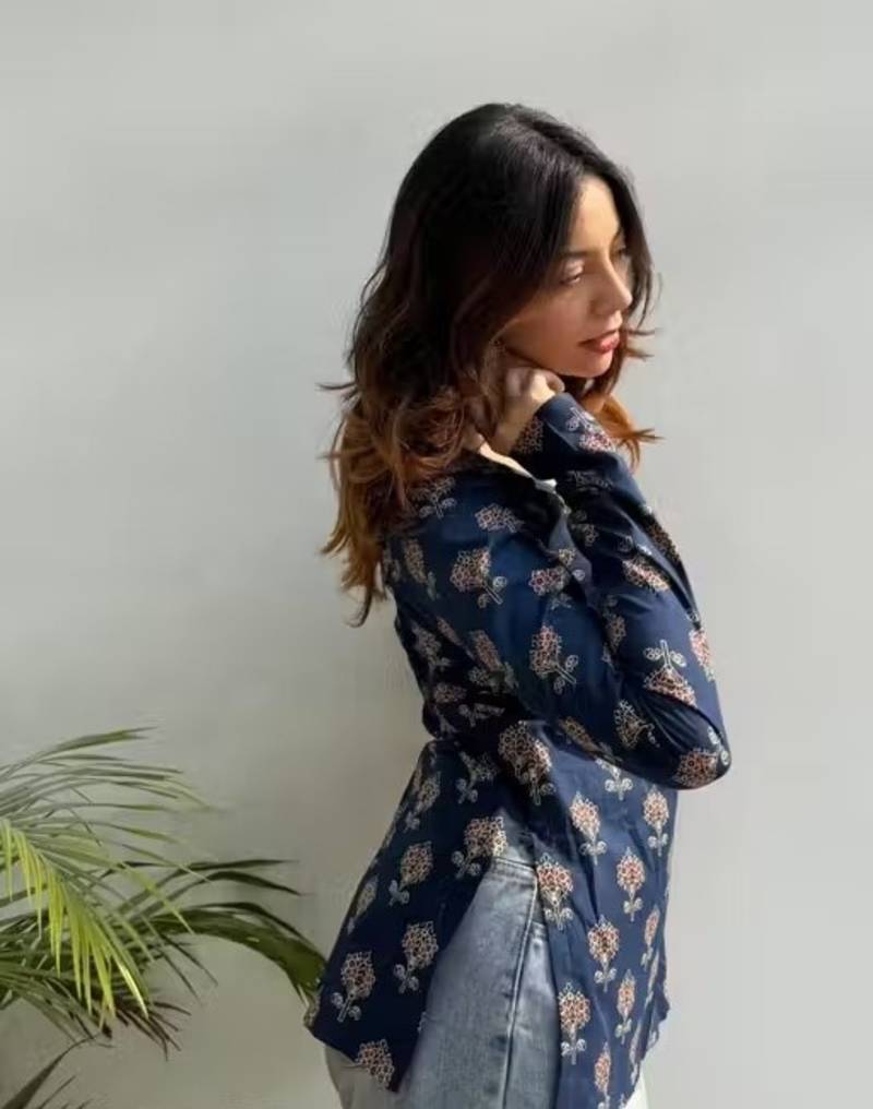 Women's rayon handpainted handblock designer Short Kurtis