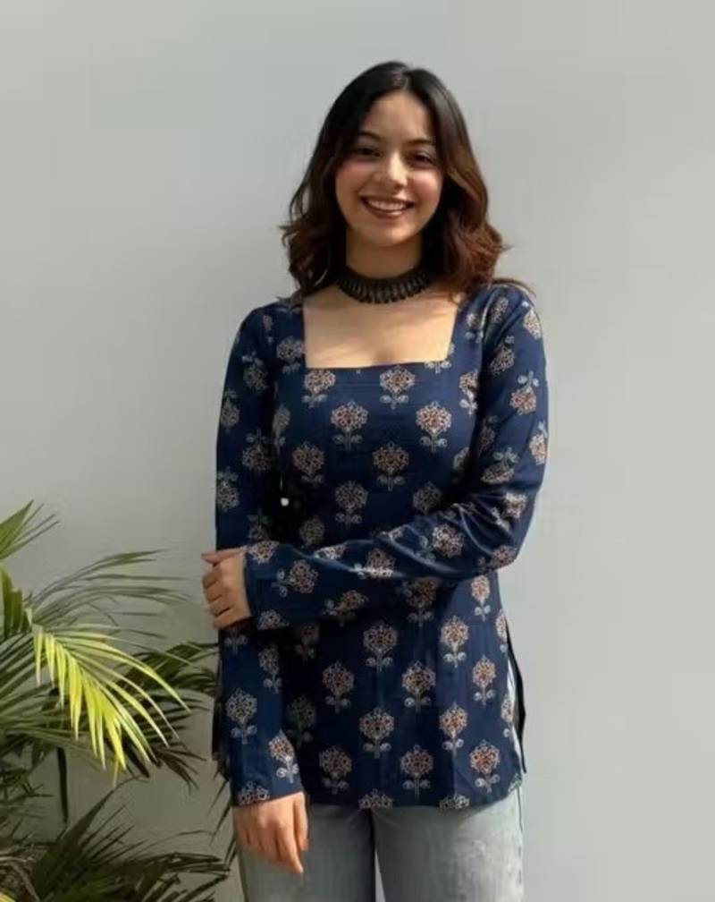 Women's rayon handpainted handblock designer Short Kurtis