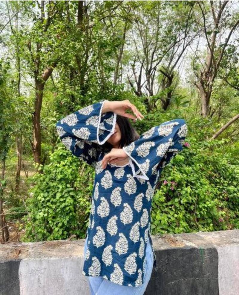 Women's Rayon Handblock Handprinted Designer Casual Top & Tunics