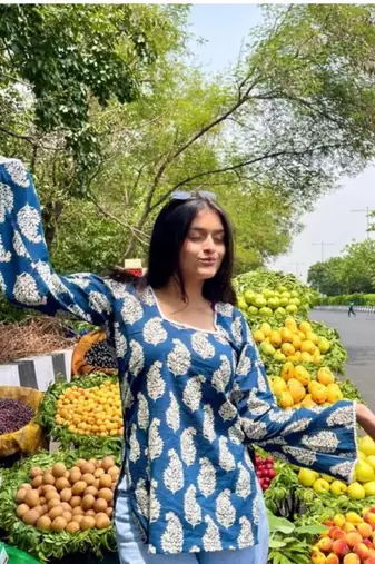 Women's Rayon Handblock Handprinted Designer Casual Top & Tunics