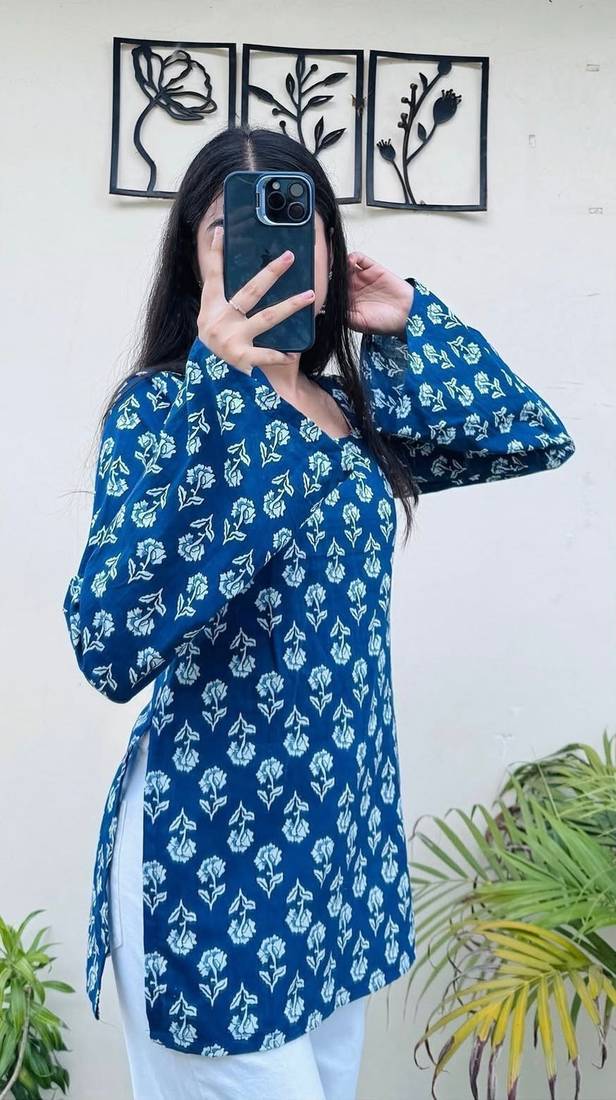 Women's rayon handblock handprinted designer casual top & tunics