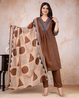 Beautiful jaipuri brown cotton kurti pant set with a geometric print dupatta and intricate embroidery detailing 1